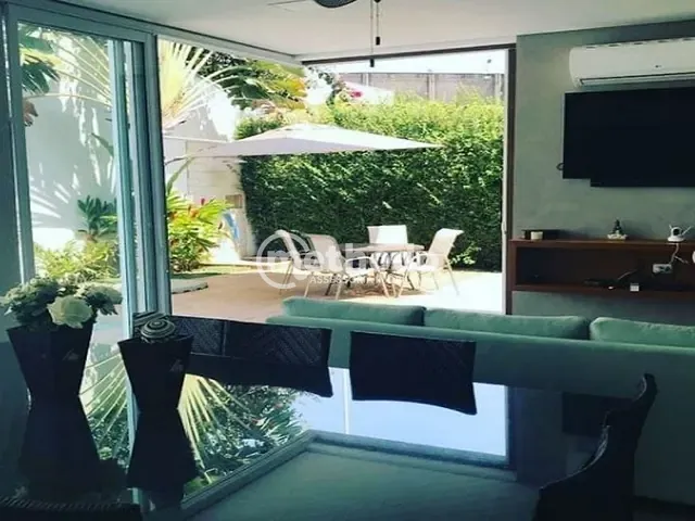 Casa com 750m² 4 quartos e 5 banheiros, à venda, no bairro Souzas em Campinas