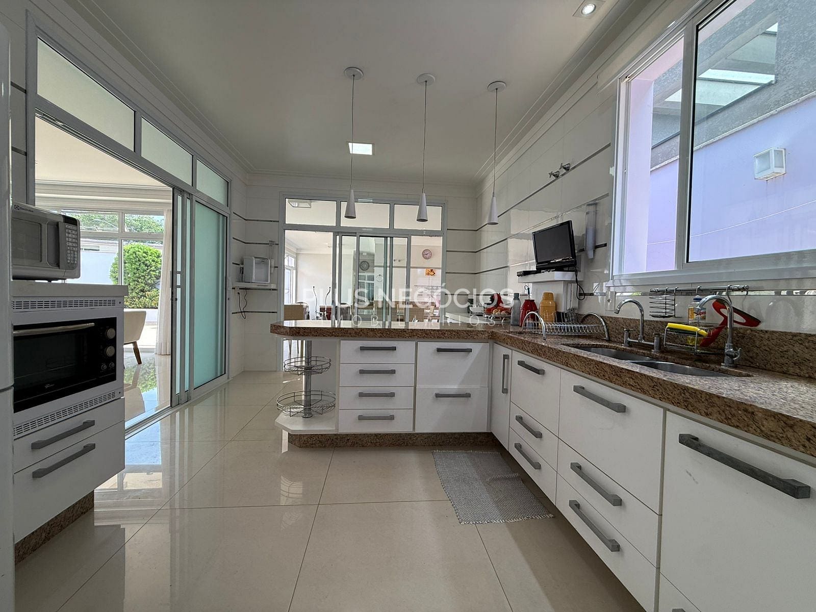 Casa, 4 quartos, 290 m² - Foto 15