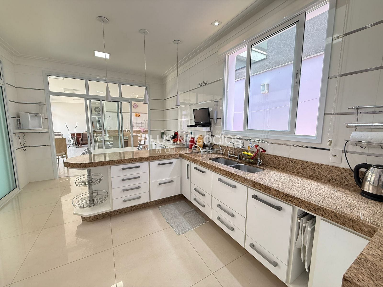 Casa, 4 quartos, 290 m² - Foto 19