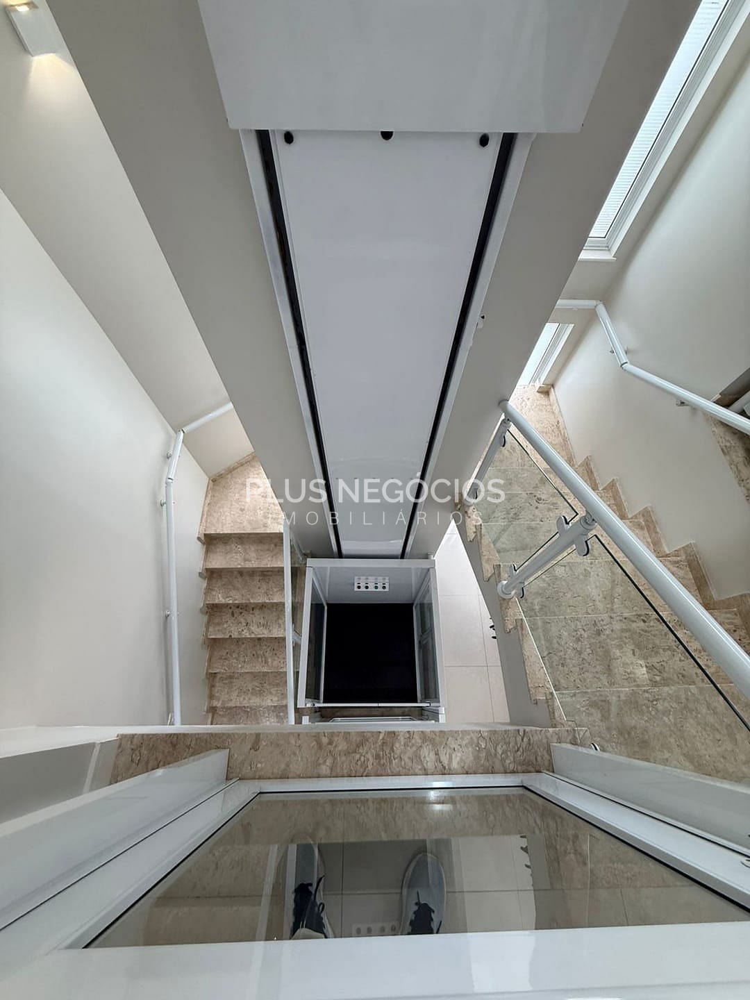 Casa, 4 quartos, 290 m² - Foto 34