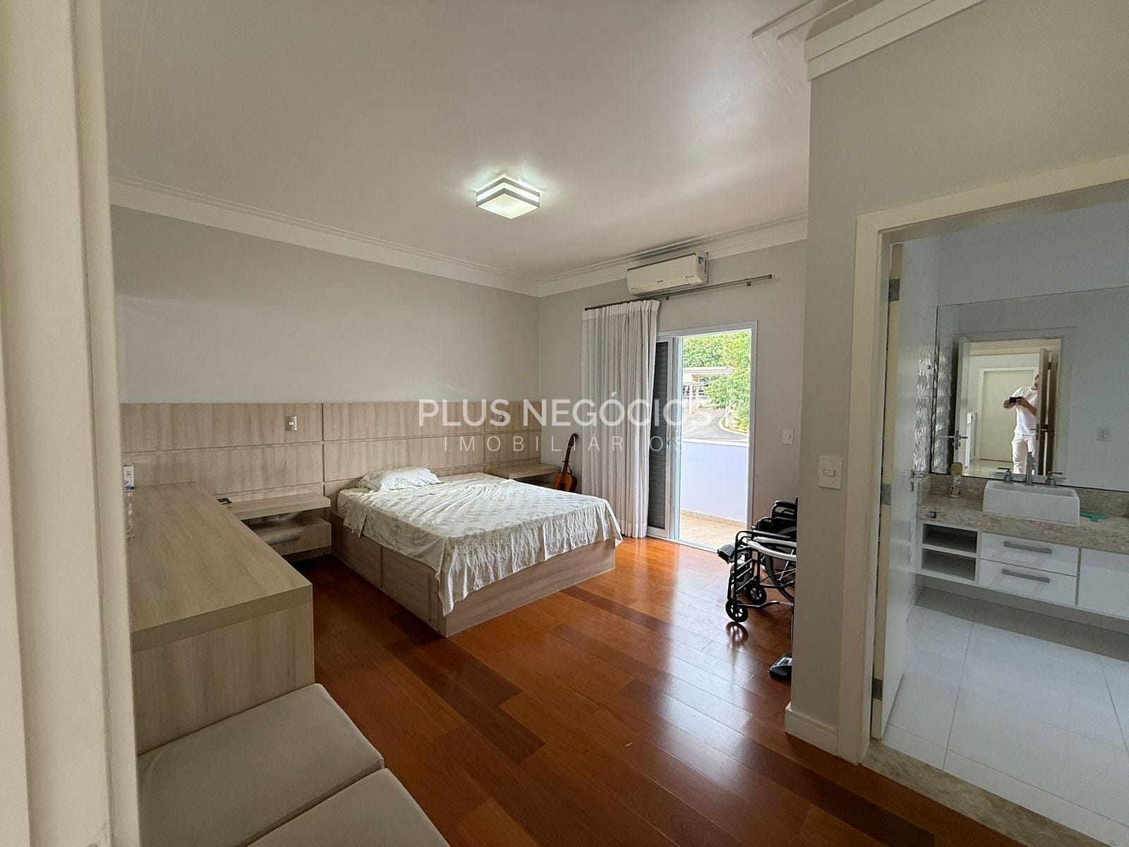 Casa, 4 quartos, 290 m² - Foto 39