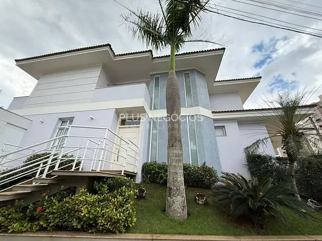 Casa com 367m² 4 quartos e 5 banheiros, à venda, no bairro Vila Rica em Sorocaba