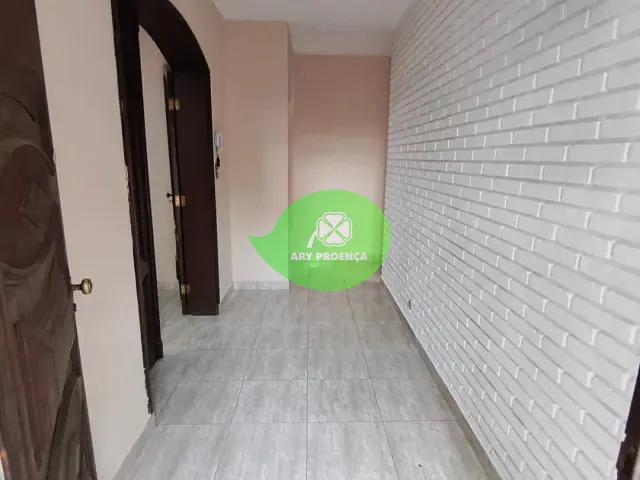 Casa com 720m², para alugar, no bairro Santa Terezinha em Sorocaba