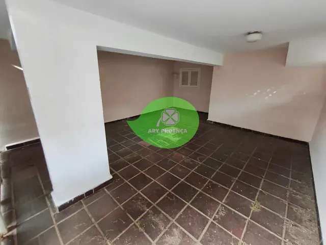 Casa com 720m², para alugar, no bairro Santa Terezinha em Sorocaba