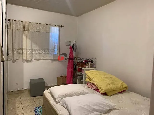 Casa com 205m² 2 quartos e 1 banheiro, à venda, no bairro Santa Paula em São Caetano do Sul