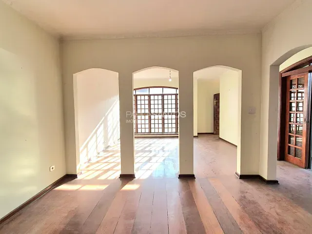 Casa 3 quartos e 4 banheiros, à venda, no bairro Jardim Rosália Alcolea em Sorocaba