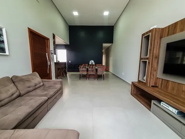 Casa com 200m² 3 quartos e 2 banheiros, à venda, no bairro Jardim Bréscia em Indaiatuba