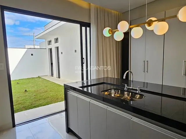 Casa 3 quartos e 3 banheiros, à venda, no bairro Residencial Le France em Sorocaba