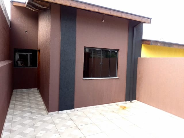 Casa com 145m² 3 quartos e 2 banheiros, à venda, no bairro Morada do Vale em Taubaté