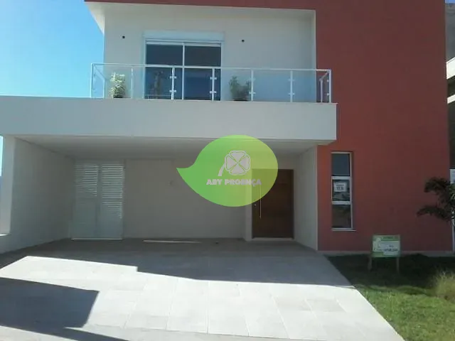 Casa com 300m² 3 quartos e 2 banheiros, à venda, no bairro Condomínio Chácara Ondina em Sorocaba
