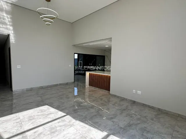 Casa com 200m² 3 quartos e 2 banheiros, à venda, no bairro Jardim Novo Horizonte em Sorocaba