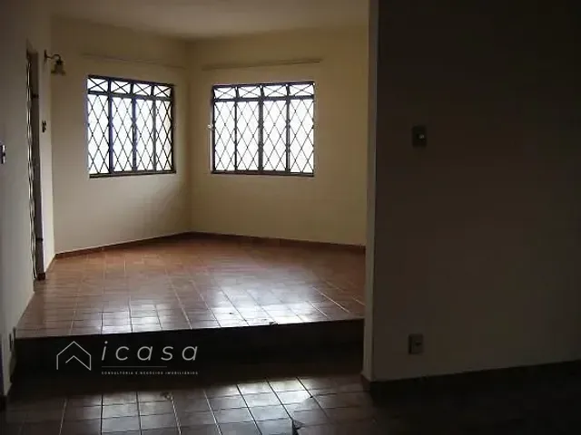 Casa com 519m² 3 quartos e 2 banheiros, à venda, no bairro Jardim Rafael em Caçapava