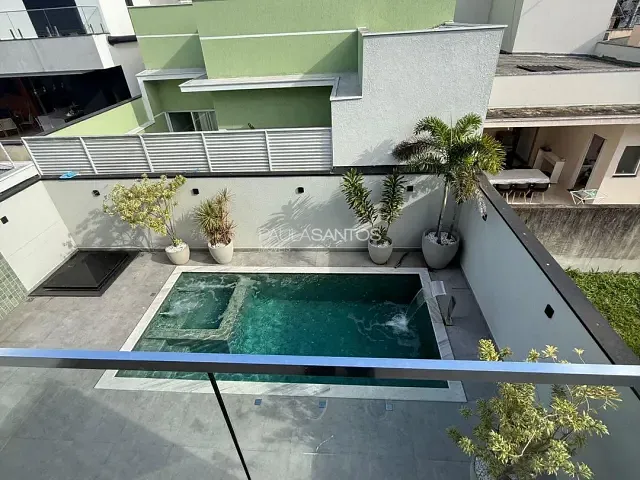 Casa com 250m² 4 quartos e 5 banheiros, à venda ou para alugar, no bairro Ibiti Royal Park em Sorocaba