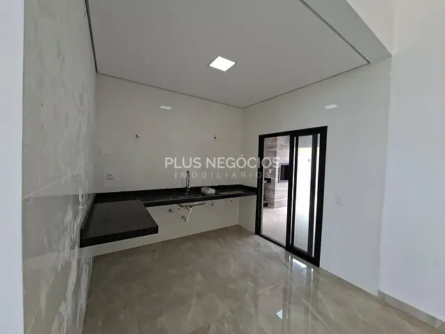 Casa com 200m² 3 quartos e 3 banheiros, à venda, no bairro Jardim Novo Horizonte em Sorocaba