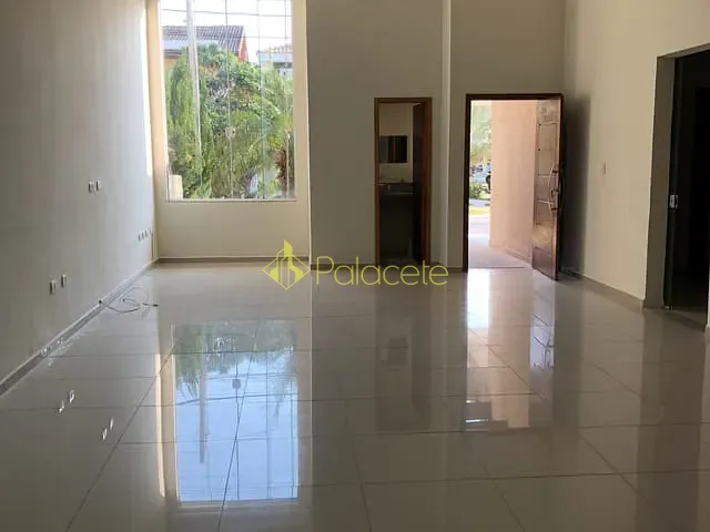 Casa 3 quartos e 3 banheiros, à venda, no bairro Loteamento Residencial Porto Seguro em Tremembé