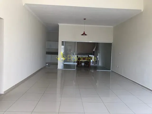 Casa 3 quartos e 3 banheiros, à venda, no bairro Loteamento Residencial Porto Seguro em Tremembé