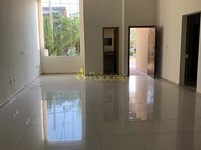 Casa 3 quartos e 3 banheiros, à venda, no bairro Loteamento Residencial Porto Seguro em Tremembé
