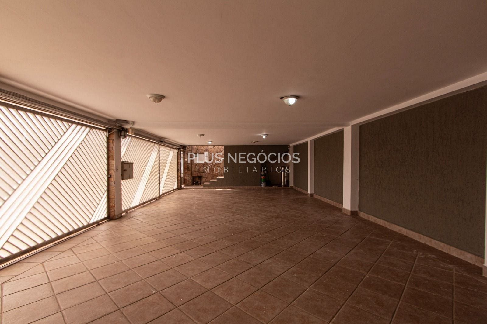 Casa, 6 quartos, 375 m² - Foto 2
