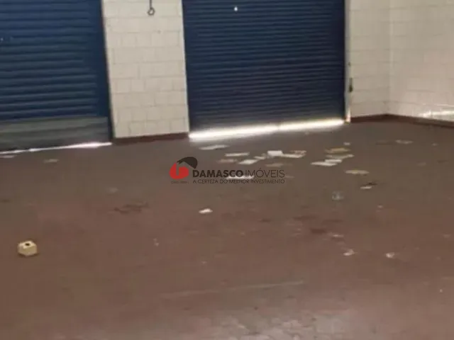 Casa com 319m² 2 quartos e 1 banheiro, à venda, no bairro Vila Industrial em São Paulo