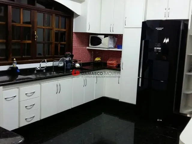 Casa com 426m² 4 quartos e 2 banheiros, à venda, no bairro Vila Camilópolis em Santo André
