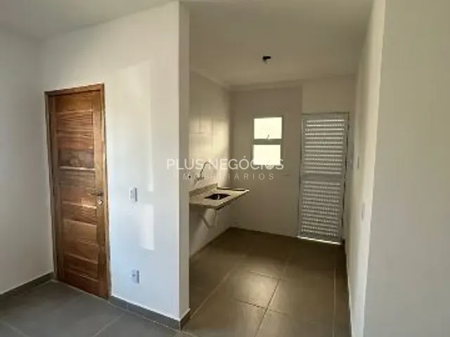 Casa com 130m² 2 quartos e 1 banheiro, à venda, no bairro Aparecidinha em Sorocaba
