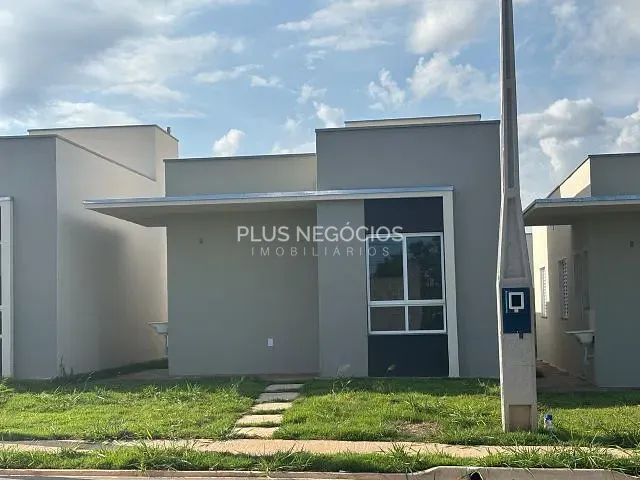 Casa com 130m² 2 quartos e 1 banheiro, à venda, no bairro Aparecidinha em Sorocaba