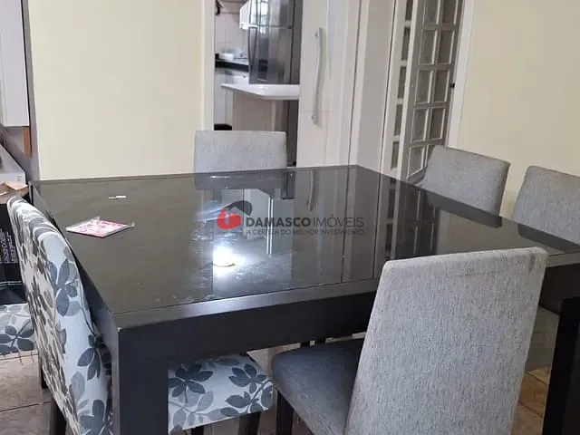 Casa com 338m² 3 quartos e 4 banheiros, para alugar, no bairro Jardim São Caetano em São Caetano do Sul