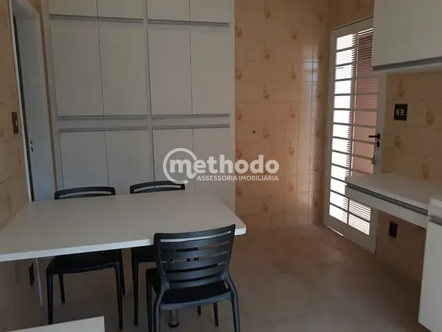 Casa com 471m² 4 quartos e 6 banheiros, à venda, no bairro Jardim Chapadão em Campinas