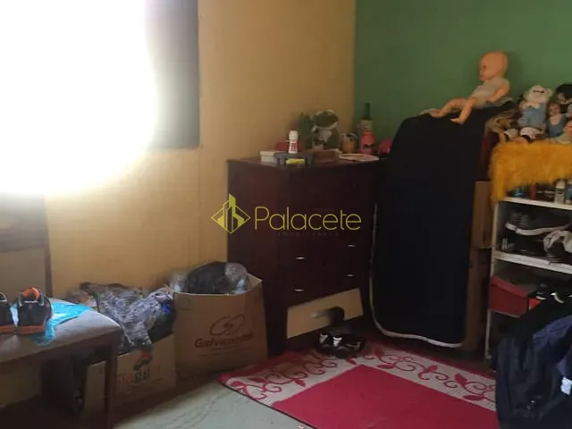 Casa com 132m² 2 quartos e 1 banheiro, à venda, no bairro Mantiqueira em Pindamonhangaba
