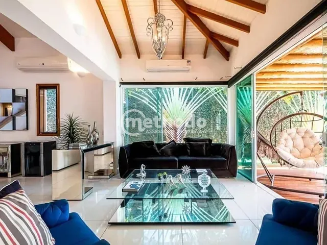 Casa com 1246m² 4 quartos e 6 banheiros, à venda, no bairro Pinheiro em Valinhos