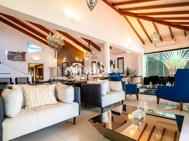 Casa com 1246m² 4 quartos e 6 banheiros, à venda, no bairro Pinheiro em Valinhos