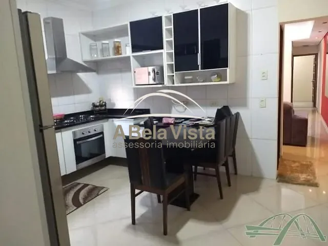 Casa com 125m² 5 quartos e 3 banheiros, à venda, no bairro BUSSOCABA em Osasco