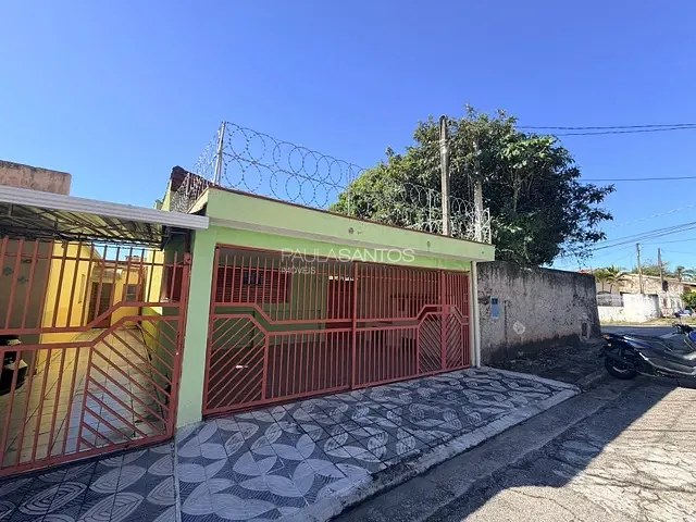 Casa 2 quartos e 4 banheiros, à venda, no bairro Vila Haro em Sorocaba