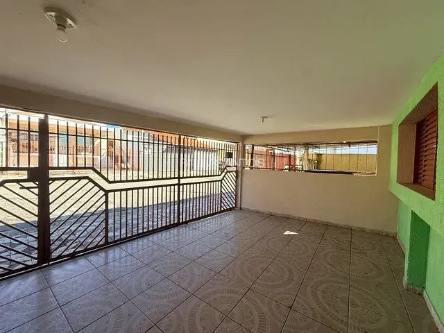 Casa 2 quartos e 4 banheiros, à venda, no bairro Vila Haro em Sorocaba
