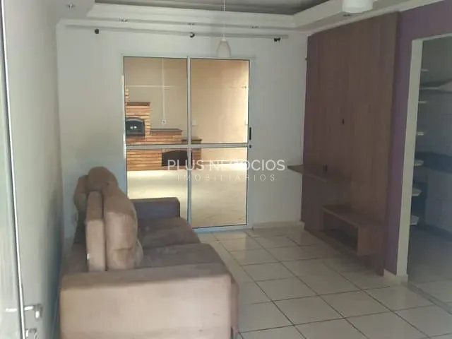 Casa com 68m² 3 quartos e 1 banheiro, à venda, no bairro Wanel Ville em Sorocaba
