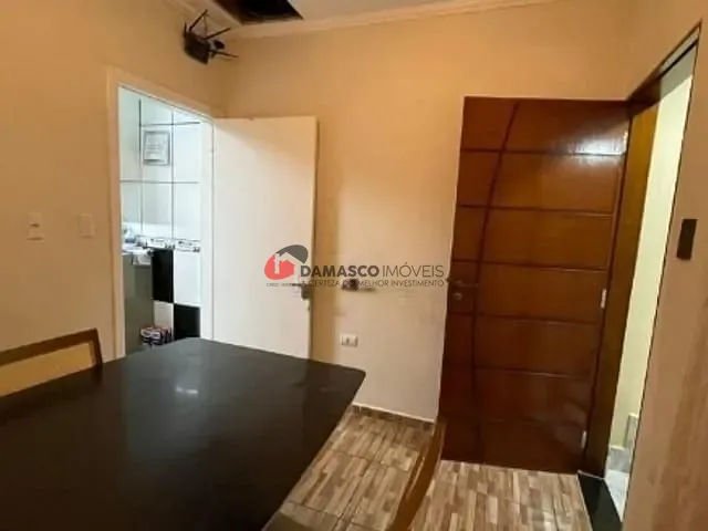 Casa com 111m² 1 quarto e 1 banheiro, à venda, no bairro Jardim Santo Antônio em Santo André