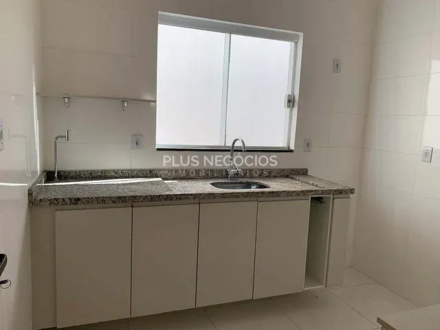 Casa 3 quartos e 3 banheiros, à venda, no bairro Aparecidinha em Sorocaba