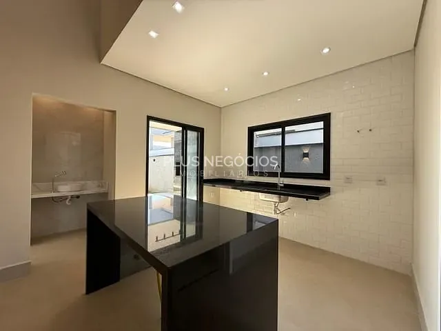 Casa com 240m² 3 quartos e 3 banheiros, à venda, no bairro Jardim Novo Horizonte em Sorocaba