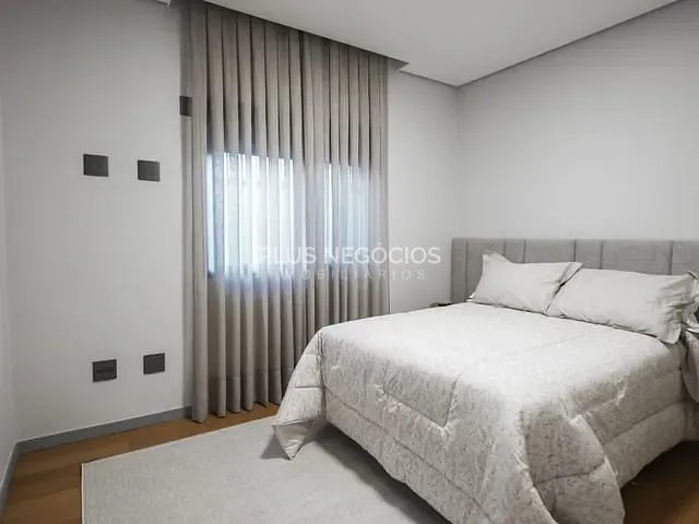 Casa com 1000m² 4 quartos e 6 banheiros, à venda, no bairro Jardim Residencial Saint Patrick em Sorocaba