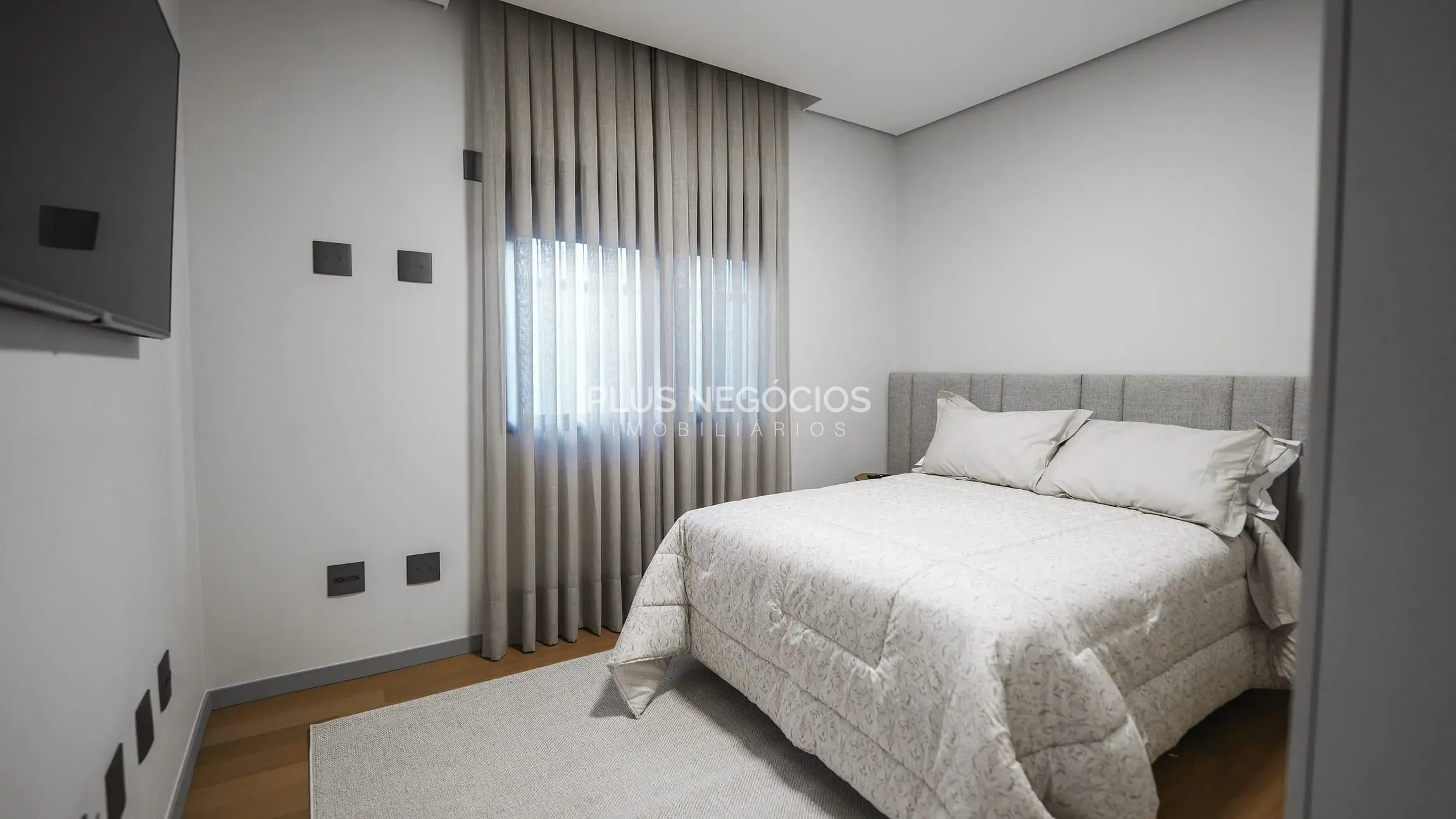 Casa, 4 quartos, 456 m² - Foto 1