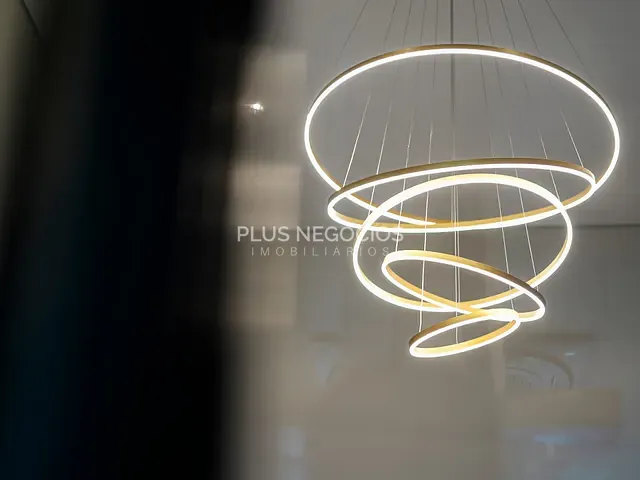 Casa com 473m² 4 quartos e 6 banheiros, à venda, no bairro Alphaville Nova Esplanada em Votorantim