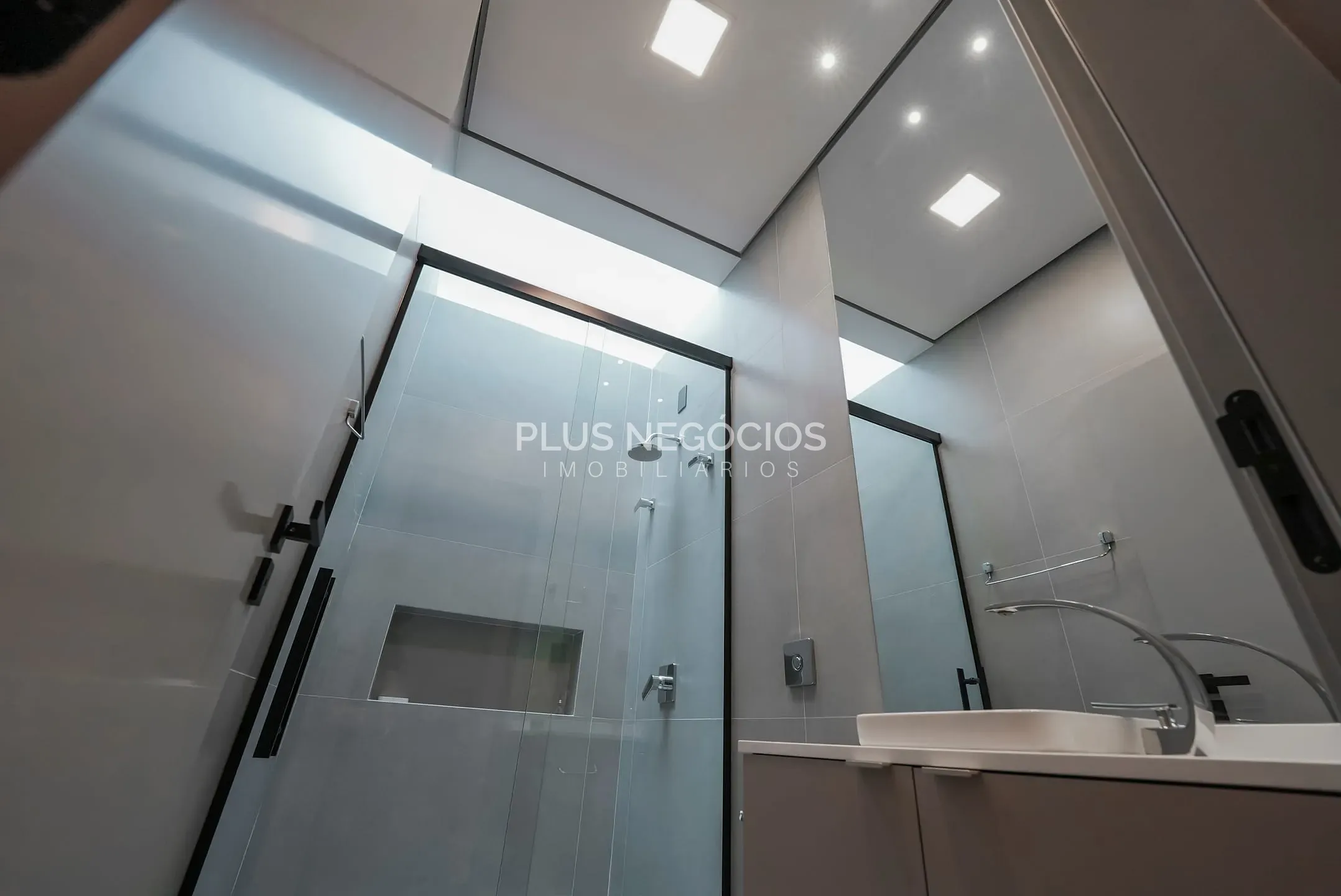 Casa, 4 quartos, 265 m² - Foto 36