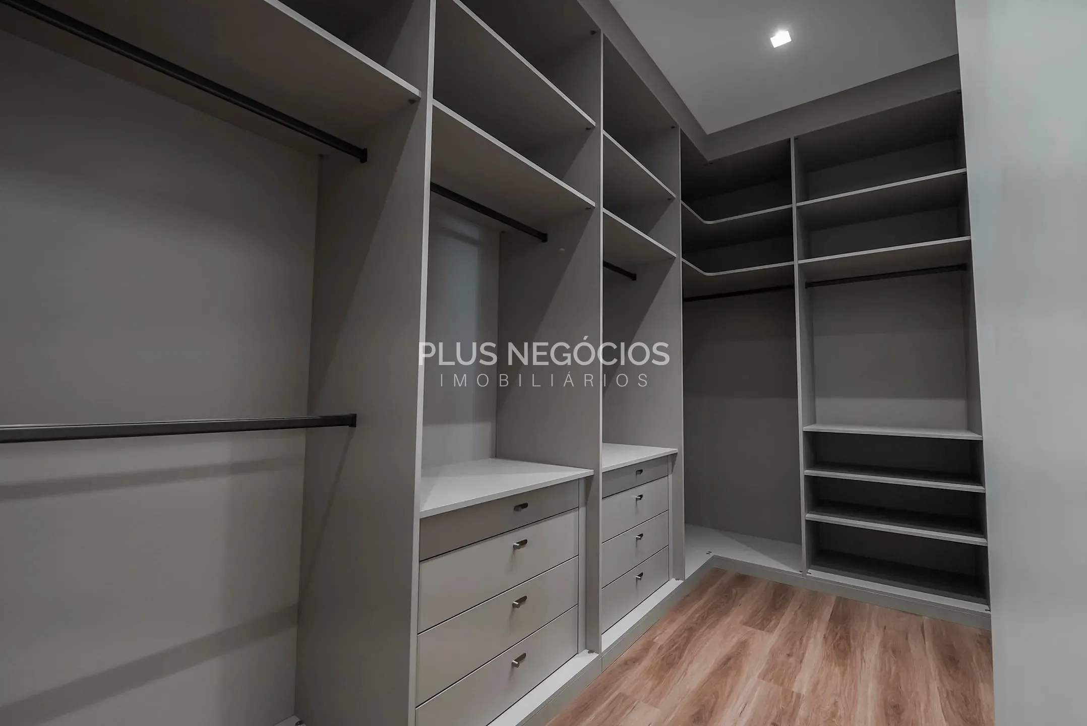 Casa, 4 quartos, 265 m² - Foto 41