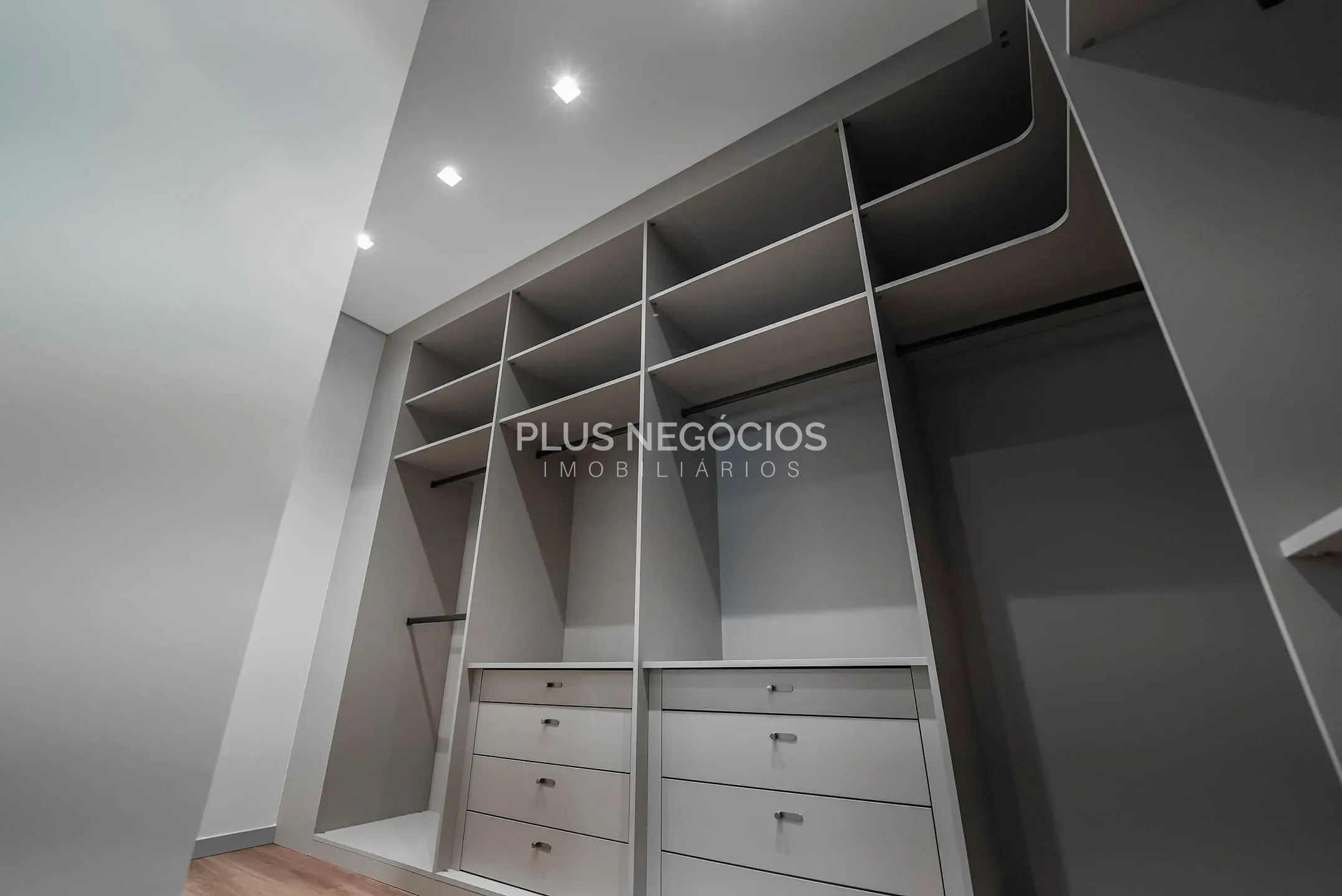 Casa, 4 quartos, 265 m² - Foto 43