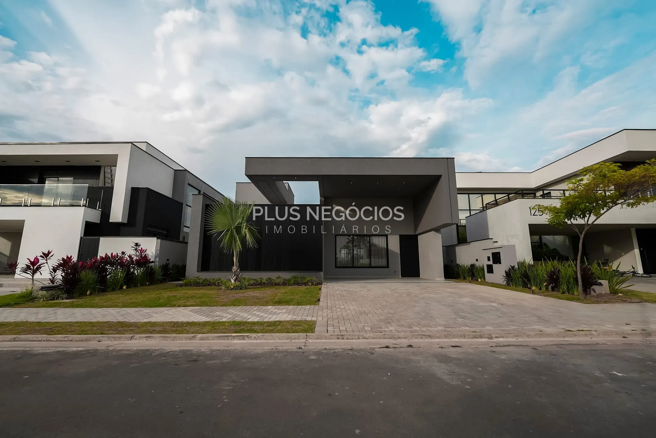 Casa, 4 quartos, 265 m² - Foto 48
