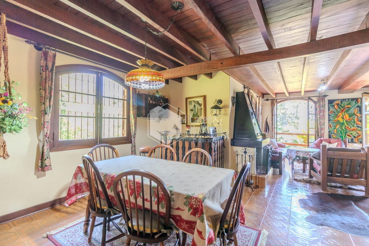 Casa, 4 quartos, 277 m² - Foto 41