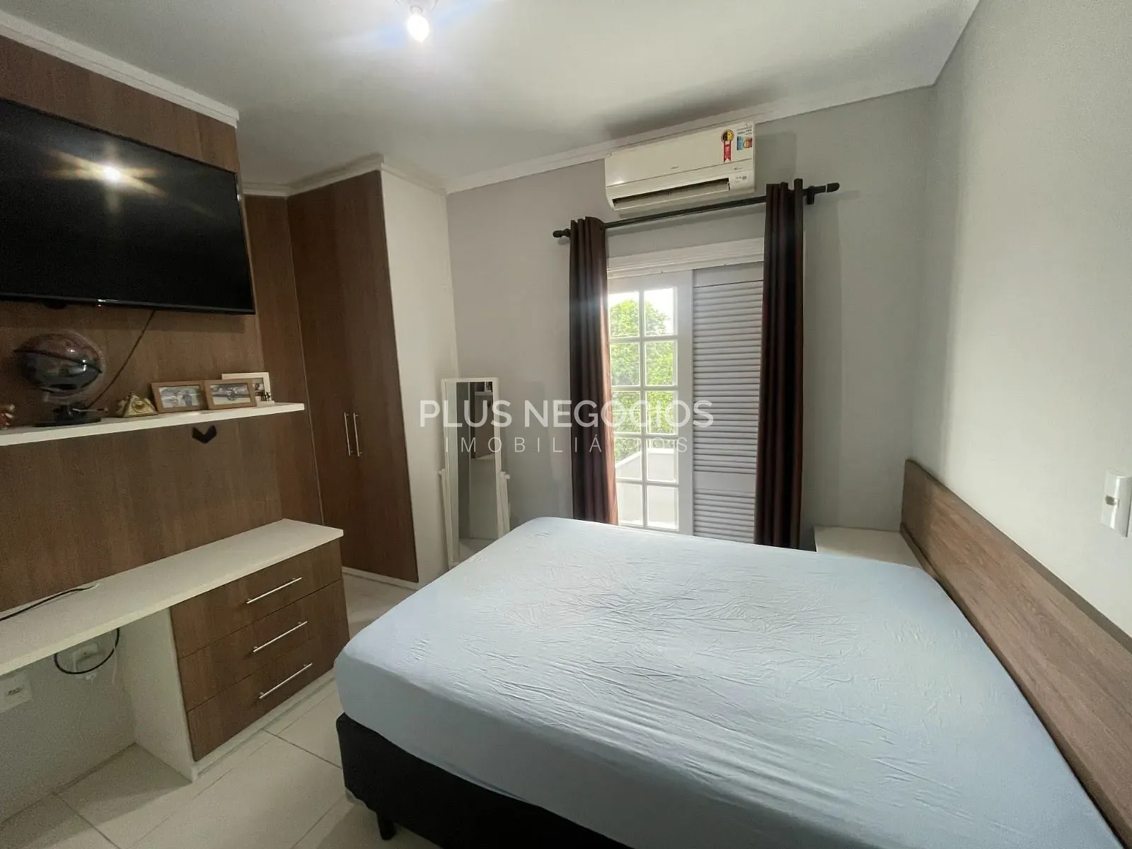 Casa, 4 quartos, 197 m² - Foto 8