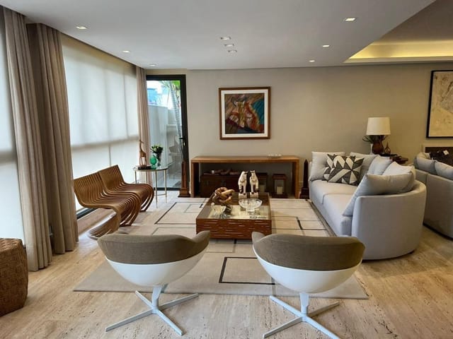 Casa com 572m² 4 quartos e 7 banheiros, à venda, no bairro Alphaville Residencial Um em Barueri