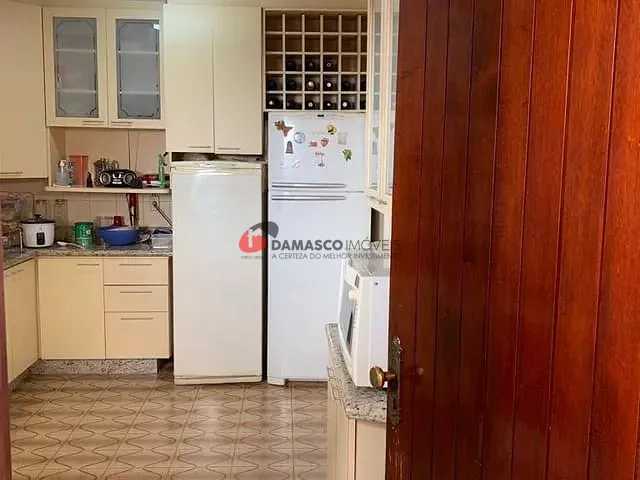 Casa com 447m² 3 quartos e 5 banheiros, à venda, no bairro Jardim São Caetano em São Caetano do Sul