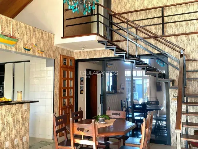 Casa com 300m² 3 quartos e 3 banheiros, à venda, no bairro Jardim Leocádia em Sorocaba